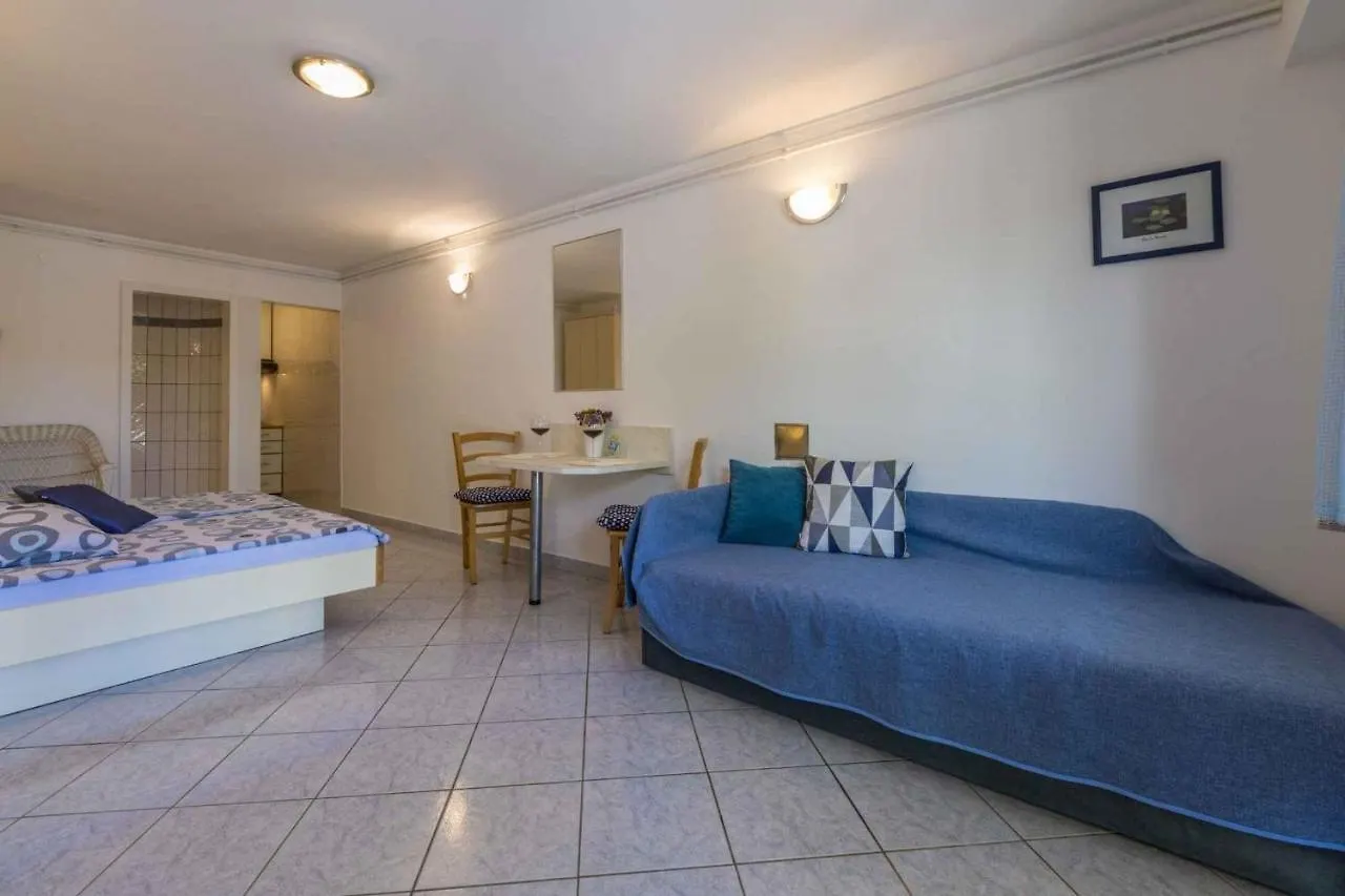 One-Bedroom Apartment In Crikvenica XVII Драмаль Хорватия