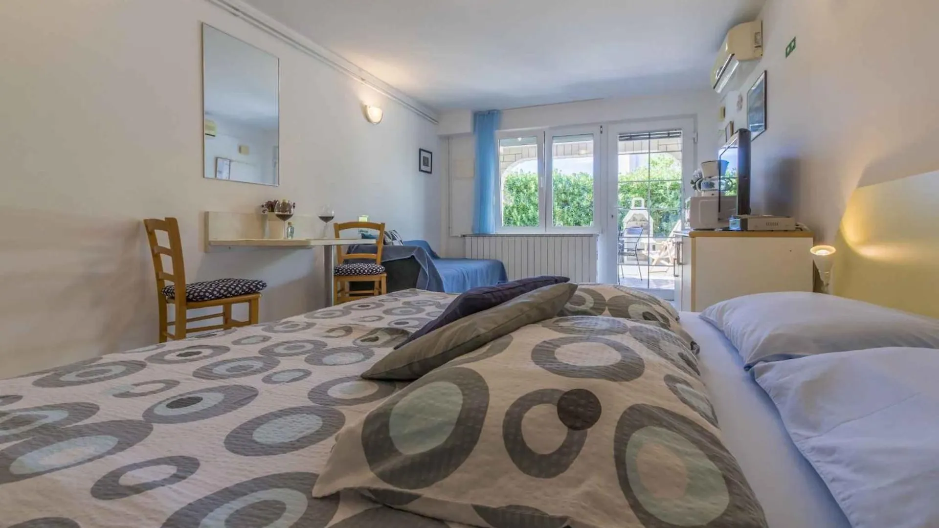 One-Bedroom Apartment In Crikvenica XVII Драмаль