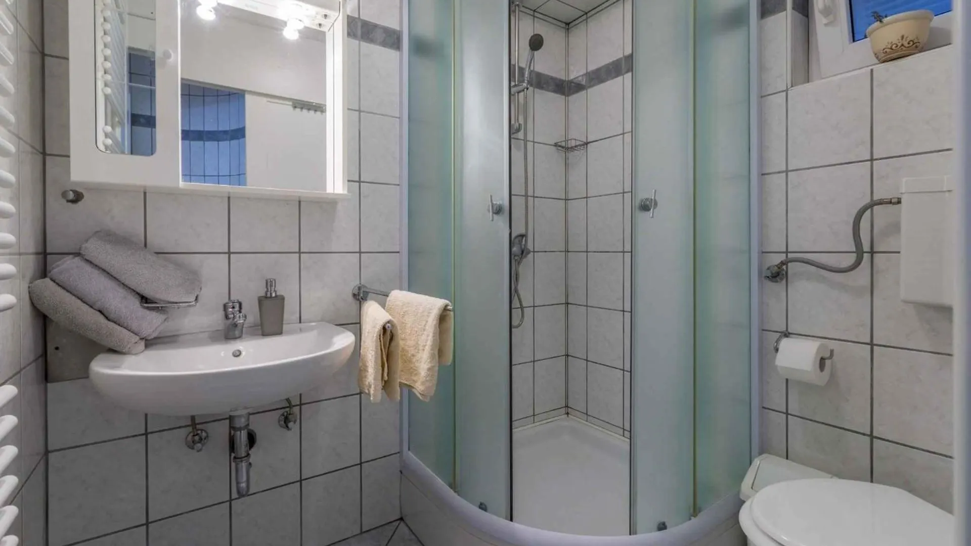 One-Bedroom Apartment In Crikvenica XVII Драмаль